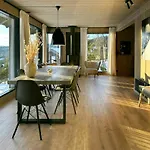 Feriehus Modern With In Out At Kvitfjell *