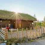 Modern With In Out At Kvitfjell Feriehus *