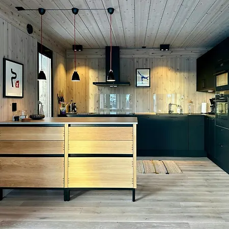 Modern With In Out At Kvitfjell * Favang